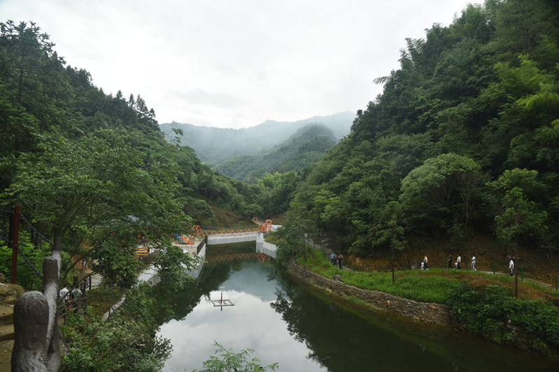 曉天鎮：大別山狼谷景區開啟試營業大幕